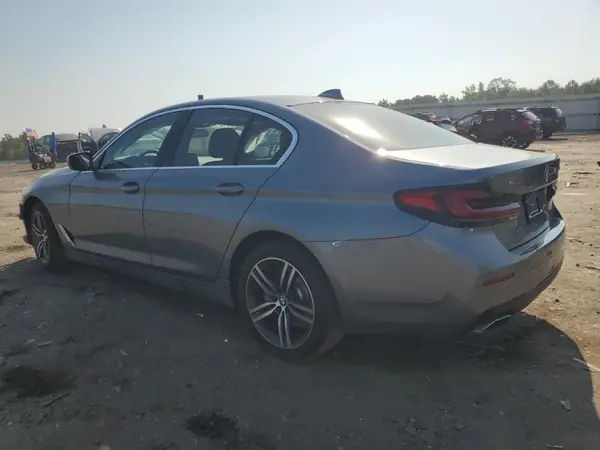 WBA13BJ09NWX59043 2022 BMW 5ER - Image 2