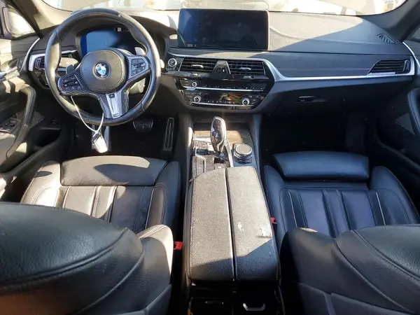 WBA13BK00MCF75241 2021 BMW M5 - Image 8