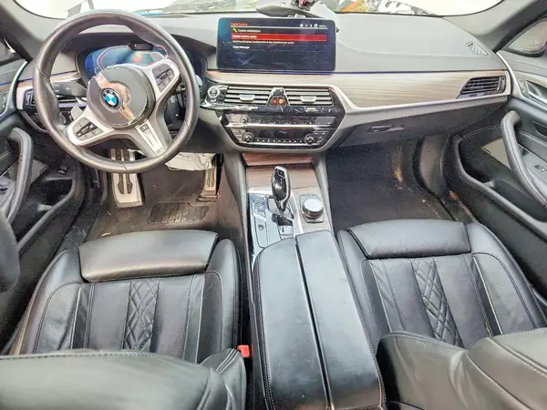WBA13BK01MCF22757 2021 BMW M5 - Image 8