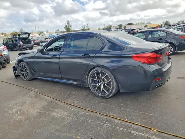 WBA13BK03MCG26571 2021 BMW M5 - Image 2