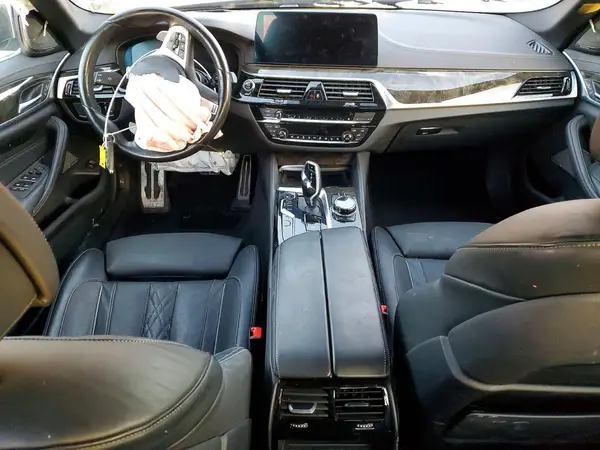 WBA13BK08MCF58137 2021 BMW M5 - Image 8