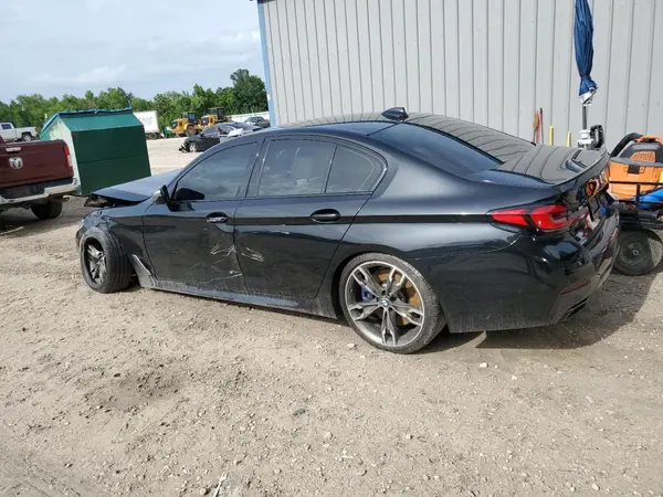 WBA13BK08MCF97469 2021 BMW M5 - Image 2