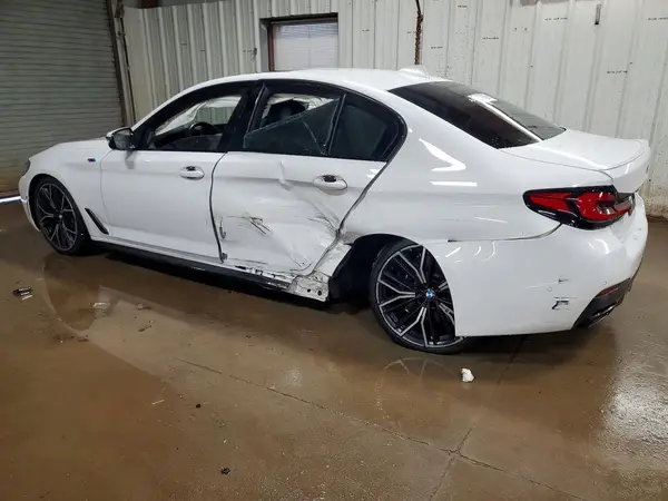 WBA13BK0XMCH31057 2021 BMW M5 - Image 2