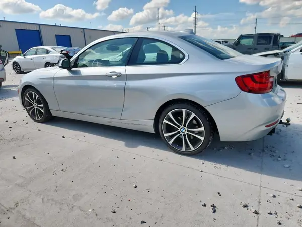WBA1F9C51GV544631 2016 BMW 2ER - Image 2