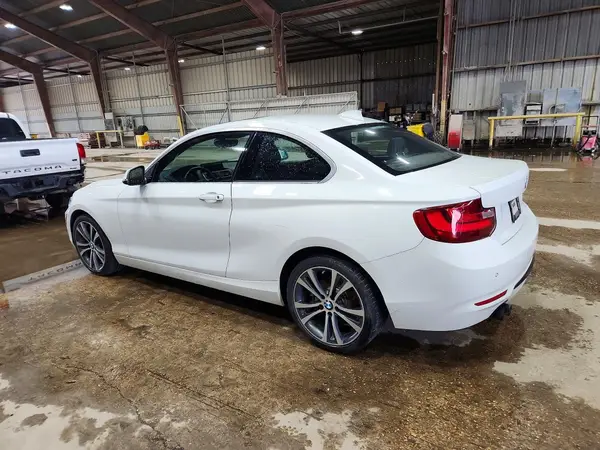 WBA1F9C53GV546364 2016 BMW 2ER - Image 2
