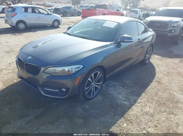 WBA1F9C53GV546610 2016 BMW 2ER - Image 2