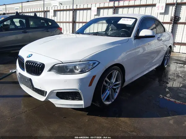 WBA1F9C53GV742417 2016 BMW 2ER - Image 2