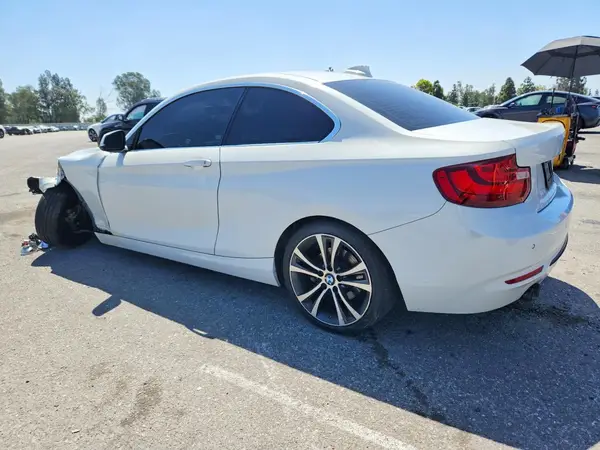 WBA1F9C55GV546317 2016 BMW 2ER - Image 2