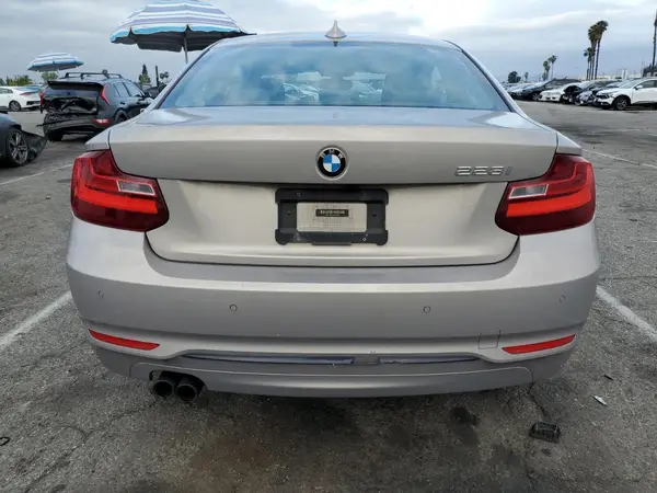 2016 BMW 2 Series auction photo 6