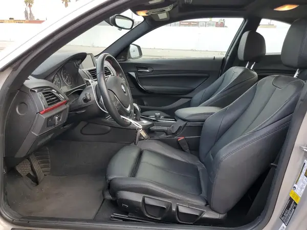 2016 BMW 2 Series auction photo 7