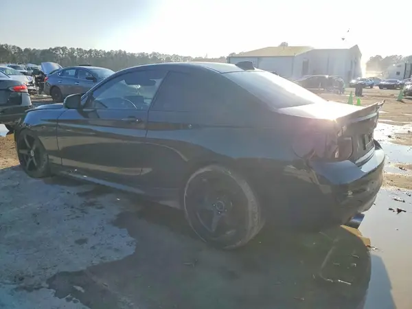 WBA1J7C52GV360172 2016 BMW M2 - Image 2