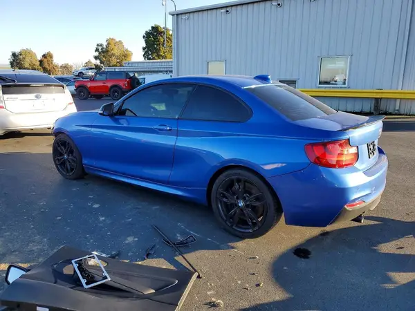 WBA1J7C55GV359565 2016 BMW M2 - Image 2