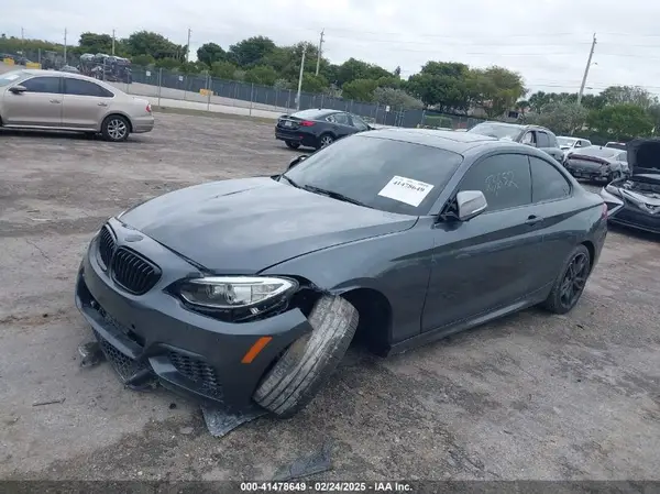 WBA1J7C55GV360411 2016 BMW M2 - Image 2