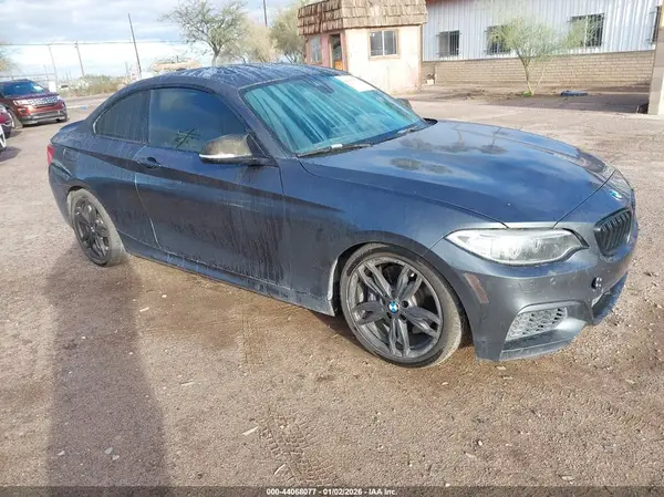 WBA1J7C57GV360393 2016 BMW M2 - Image 1