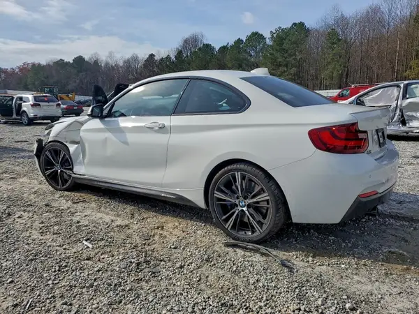 WBA1J7C58GV360855 2016 BMW M2 - Image 2