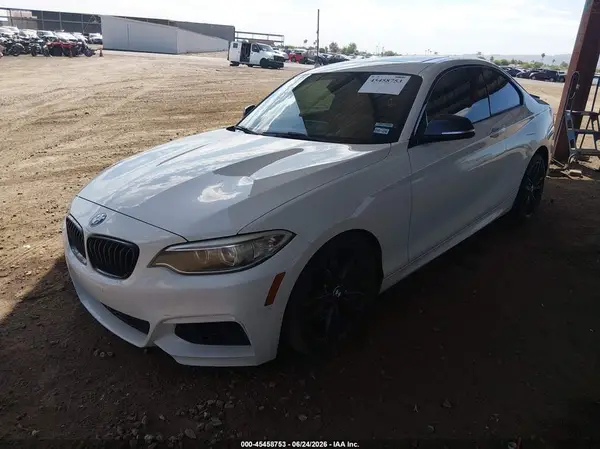 WBA1J7C5XGV359822 2016 BMW M2 - Image 2