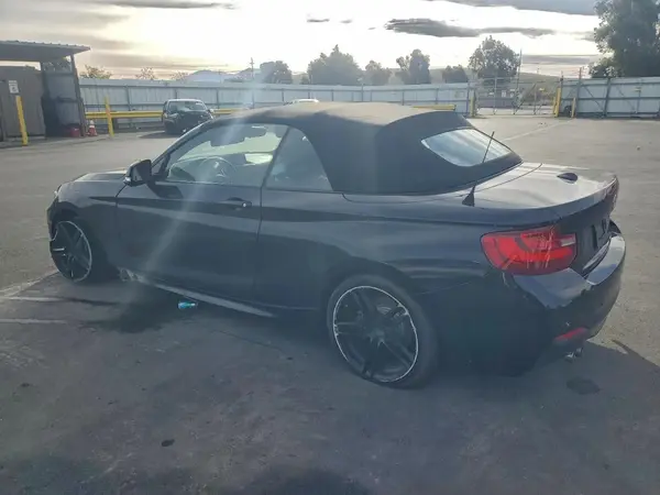 WBA1K9C53GV322491 2016 BMW 2ER - Image 2