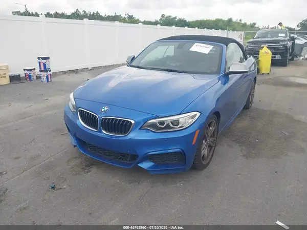 WBA1M1C53GV394593 2016 BMW M2 - Image 2