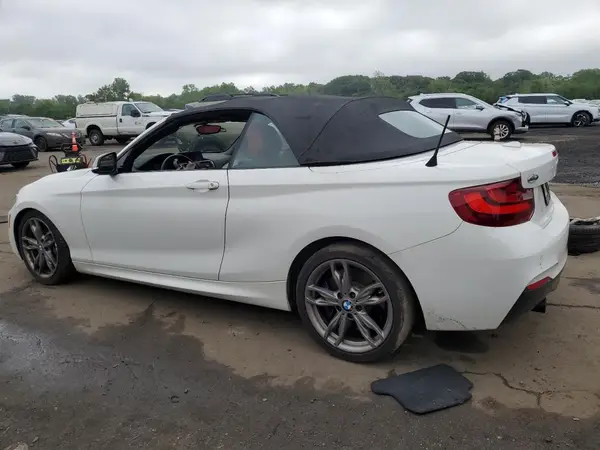 WBA1M1C56GV394314 2016 BMW M2 - Image 2