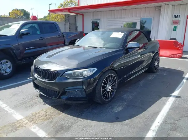 WBA1M1C57GV394239 2016 BMW M2 - Image 2