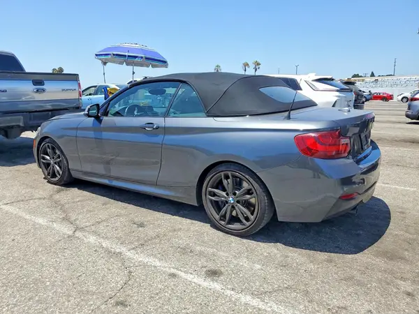 WBA1M1C58GV394007 2016 BMW M2 - Image 2