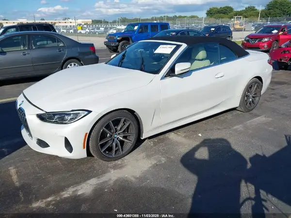 WBA23AT07PCM14870 2023 BMW 4ER - Image 2