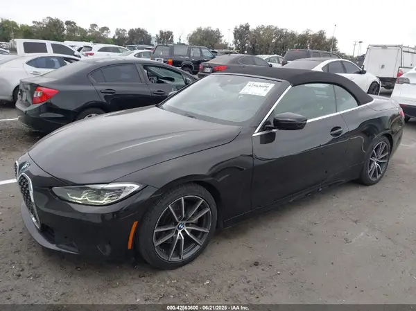 WBA23AT08PCM43813 2023 BMW 4ER - Image 2