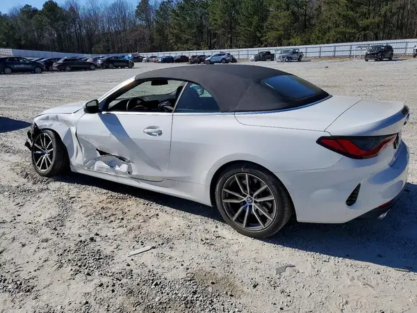 WBA23AT09MCH03652 2021 BMW 4ER - Image 2