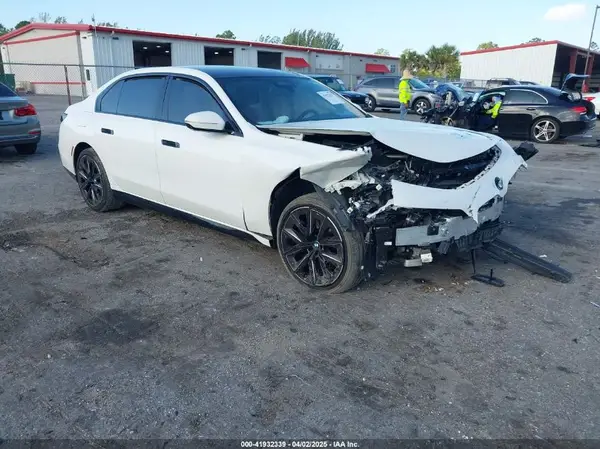 WBA23EH00RCP27147 2024 BMW 7ER - Image 1
