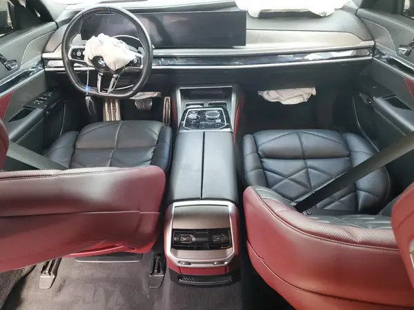 WBA23EH02PCM22276 2023 BMW 7ER - Image 8