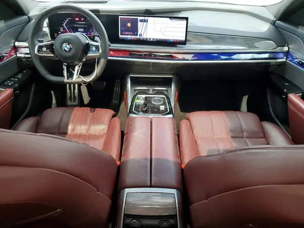 WBA23EH02RCS46008 2024 BMW 7ER - Image 8