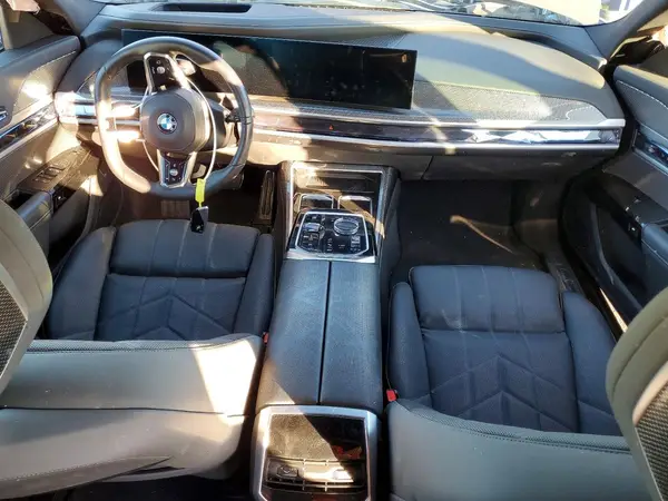 WBA23EH02SCV31345 2025 BMW 7ER - Image 8