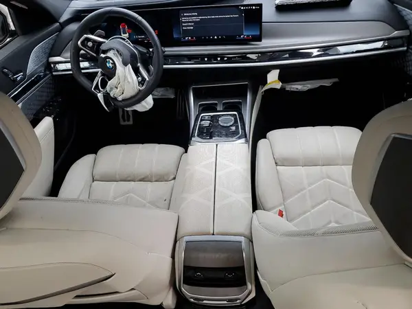 WBA23EH04RCS59374 2024 BMW 7ER - Image 8