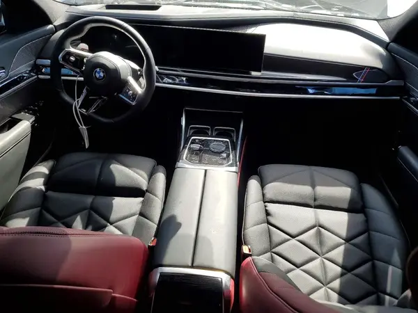 WBA23EH04SCV65772 2025 BMW 7ER - Image 8