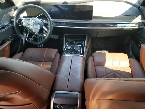 WBA23EH05PCN58157 2023 BMW 7ER - Image 8