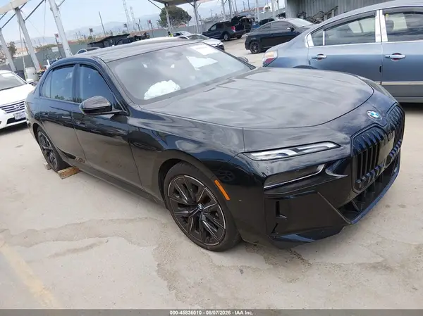 WBA23EH05SCT22956 2025 BMW 7ER - Image 1