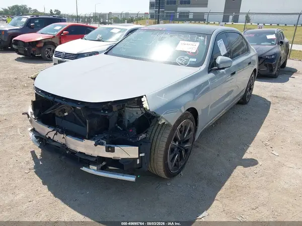 WBA23EH06SCT60941 2025 BMW 7ER - Image 2