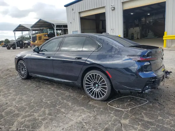 WBA23EH08RCS88151 2024 BMW 7ER - Image 2