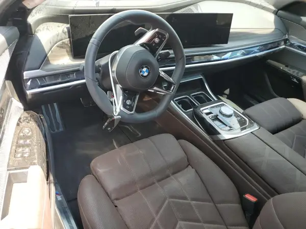 WBA23EH0XPCN52211 2023 BMW 7ER - Image 8