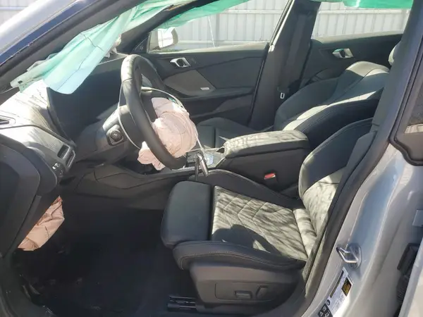2025 BMW 2 Series auction photo 7