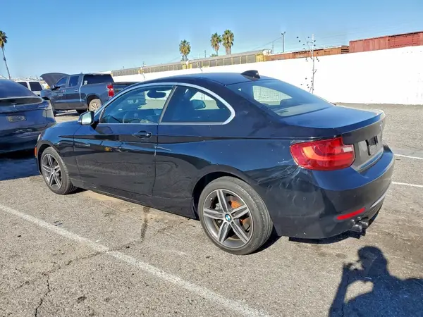 WBA2F9C36H7A40300 2017 BMW 2ER - Image 2