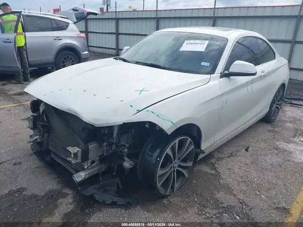 WBA2F9C56HV664477 2017 BMW 2ER - Image 2