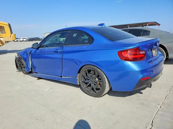WBA2G1C32HV665476 2017 BMW 2ER - Image 2