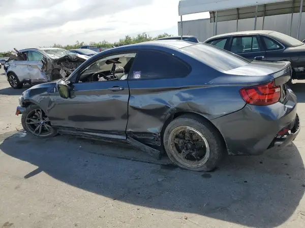 WBA2G1C34HV639056 2017 BMW M2 - Image 2