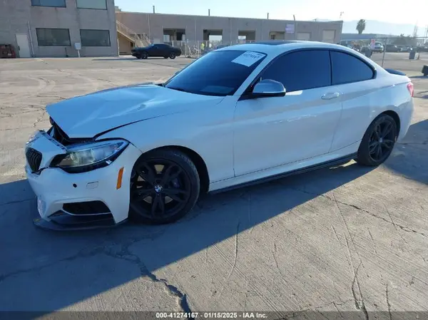 WBA2G1C34HV639574 2017 BMW 2ER - Image 2