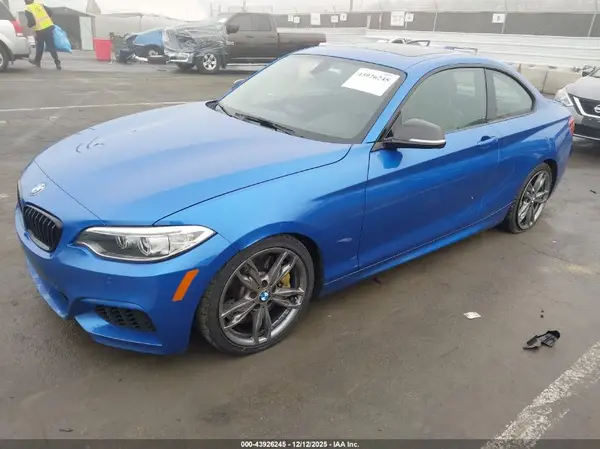 WBA2G1C58HV638834 2017 BMW 2ER - Image 2