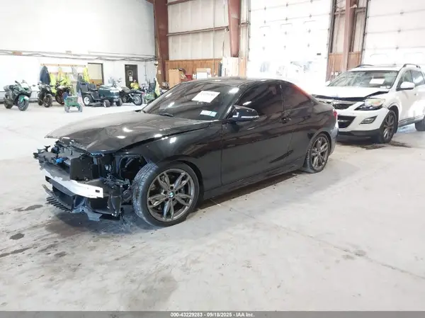 WBA2G3C31HV641245 2017 BMW 2ER - Image 2