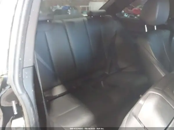 WBA2G3C31HV641245 2017 BMW 2ER - Image 8