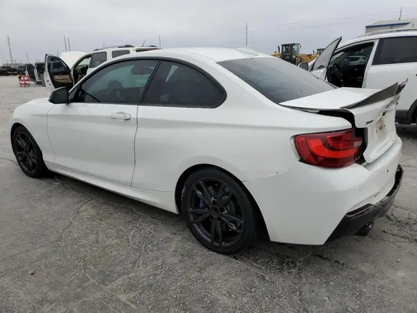 WBA2G3C39H7A25249 2017 BMW M2 - Image 2