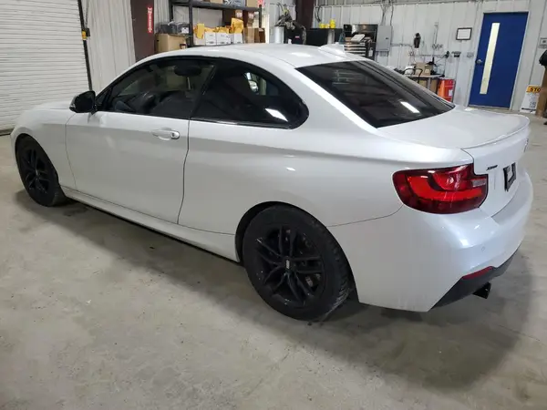 WBA2G3C59HV640796 2017 BMW M2 - Image 2